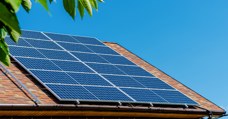 Impianti fotovoltaici residenziali: pubblicato il bando per i contributi a fondo perduto