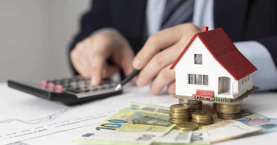 Ristrutturare casa con i bonus: niente detrazioni fiscali con abusi edilizi