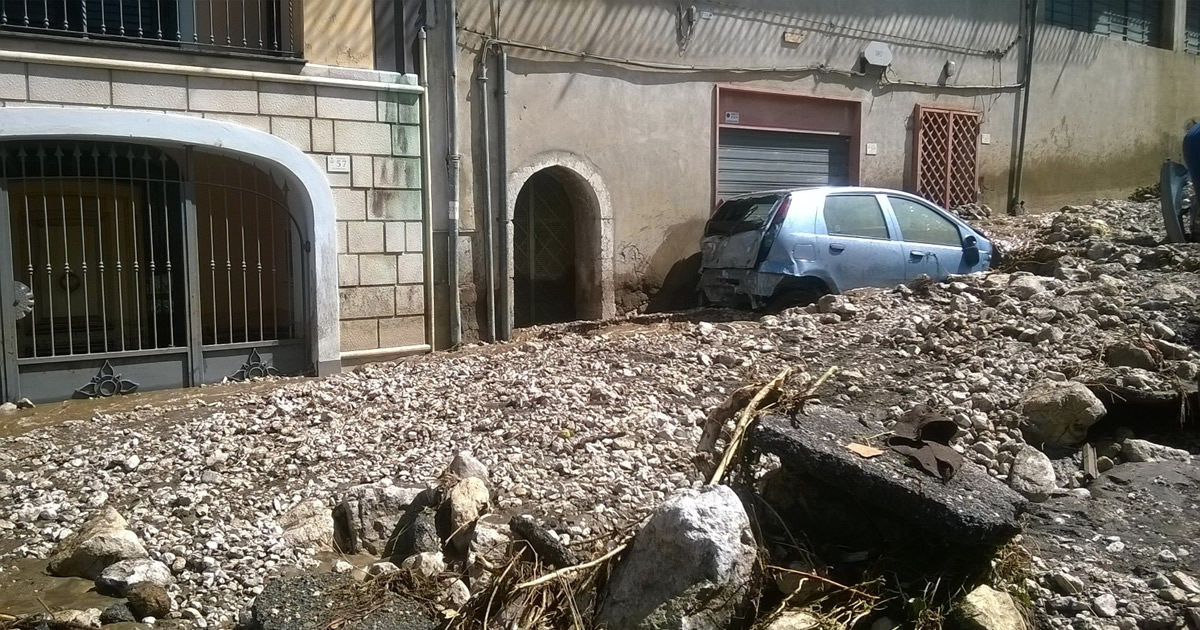 In Italia 8.600.000 abitanti esposti a rischio alluvioni e 24 milioni a rischio sismico